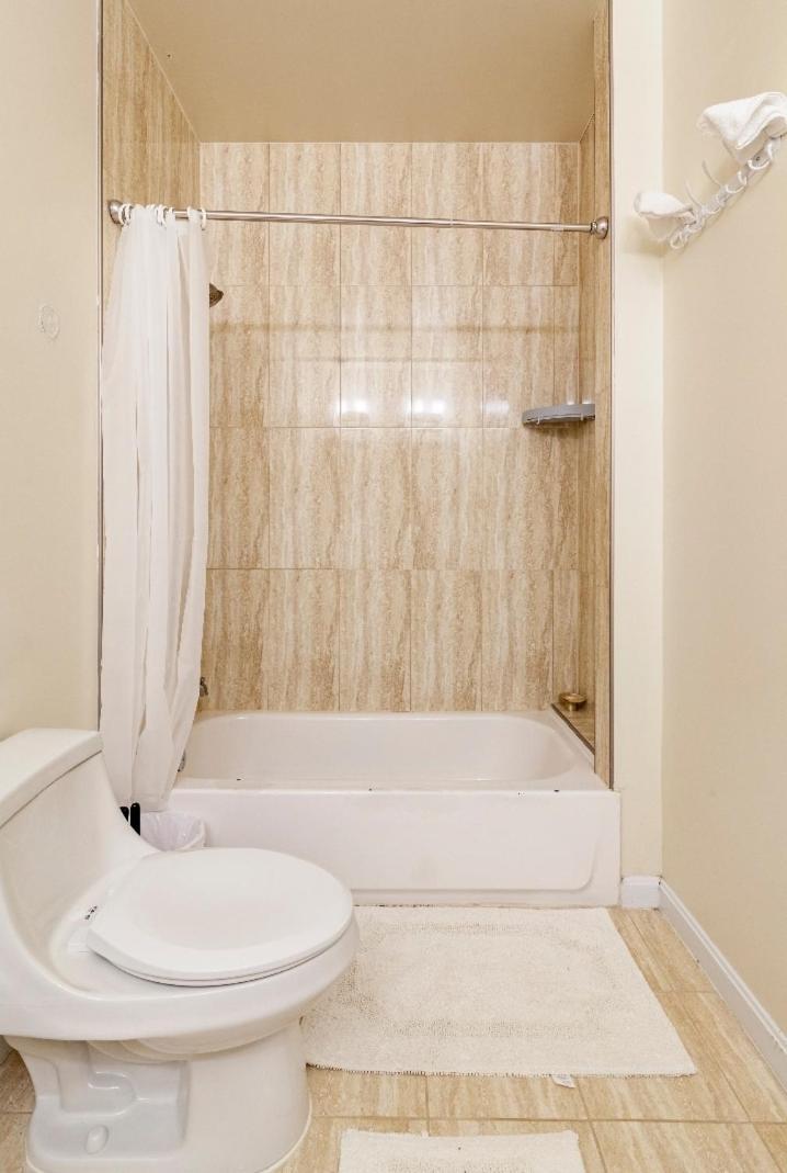 Luxurious And Cozy Room In Washington Dc Экстерьер фото